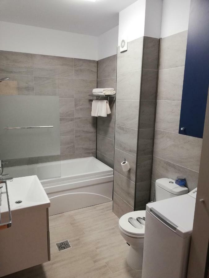 Umi Apartment Alezzi Resort Năvodari Екстериор снимка