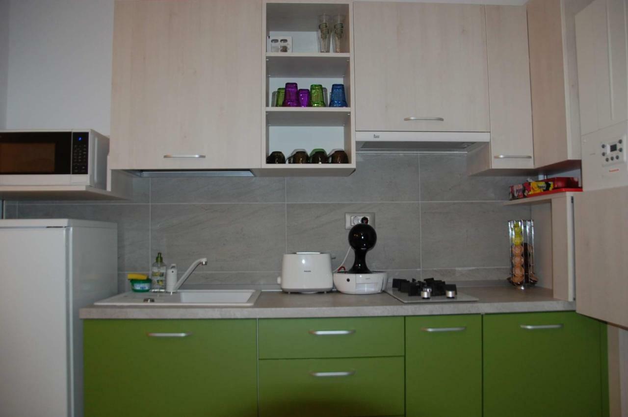 Umi Apartment Alezzi Resort Năvodari Екстериор снимка